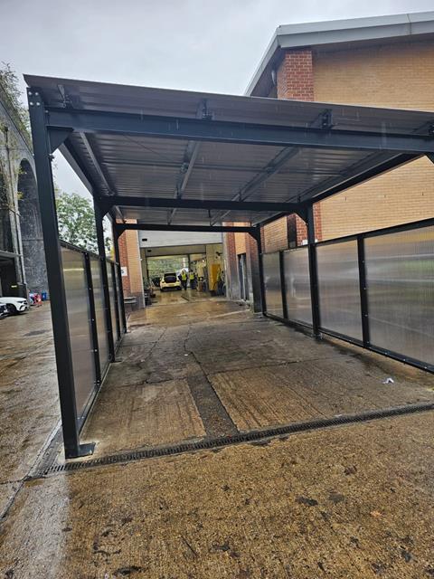 Valet Bay or Wash Bay — What Is the Difference?